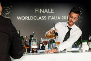 Claudio Perinelli il miglior mixologist d&rsquo;Italia del 2014, &egrave; tra i sei migliori bartender del mondo. Il vincitore assoluto, del &ldquo;Diageo Reserve World Class Bartender of the Year 2014&rdquo; &egrave;, invece, Charles Joly del bar The Aviary di Chicago