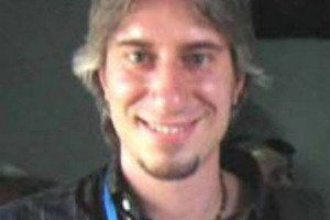 LA PRIMA VOLTA STUDENTE ITALIANO SI AGGIUDICA LA PRESTIGIOSA BORSA DI STUDIO &ldquo;INTERNATIONAL STUDENT GRANT&rdquo; 2010: E&rsquo; BERNARDO CONTICELLI (UNIVERSIT&Aacute; FIRENZE). HA REALIZZATO UN INNOVATIVO PROGETTO DI RICERCA SULLE NUOVE FORME DI MARKETING DEL VINO