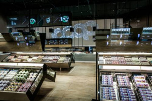 Sostenibilità e interattività, concetti chiave del presente e del futuro, anche per fare la spesa, e per produrre cibo su serre verticali o campi galleggianti: ecco una delle meraviglie di Expo, il “Future Food District” di Coop Italia
