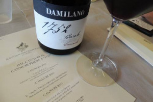 &ldquo;Per vincere i francesi, il Barolo dovr&agrave; essere di grandissima qualit&agrave; e a prezzi sempre pi&ugrave; alti. Il nostro esempio &egrave; il Monfortino di Conterno&rdquo;: cos&igrave; la griffe Damilano, nel lancio del Barolo Riserva Cannubi 2008 &ldquo;1752&rdquo;, dopo 7 anni di cantina