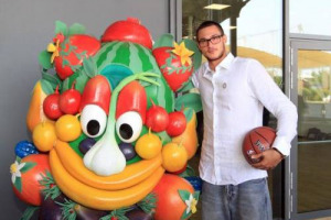 “La dieta mediterranea è fondamentale per un atleta, ma la cucina italiana è l’ideale per chiunque voglia condurre uno stile di vita sano”. All’Expo la full immersion del campione di basket ed Ambassador Expo 2015, Danilo Gallinari