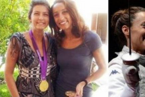 ORI, ARGENTI E ... VINO: DOPO LE OLIMPIADI I NOSTRI BENIAMINI SI RILASSANO, E SI CONCEDONO UN BUON BICCHIERE DI VINO. DALLA VETERANA JOSEFA IDEM ALLA FIORETTISTA ELISA DI FRANCISCA, DUE ORI NEL FIORETTO E LA PASSIONE PER IL SAGRANTINO DI CAPRAI