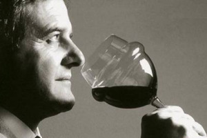 VINO, ANALISI E TRACCIABILITA’- DONATO LANATI, FONDATORE CENTRO DI RICERCA ENOSIS MERAVIGLIA: “ANALIZZANDO I METALLI PESANTI SI PUO’ SAPERE L’ORIGINE DI UN VINO CONTENUTO IN UNA BOTTIGLIA. E SE E’ MONOVITIGNO O NO. IL METODO ALLA REPRESSIONE FRODI”