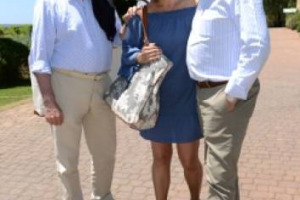 A TU PER TU CON ALAIN DUCASSE, UNO DEI PIÙ CELEBRI CHEF DEL MONDO, INCONTRATO NELLA SUA UNICA ESPERIENZA ITALIANA, LA BADIOLA, IN MAREMMA, DEL GRUPPO TERRA MORETTI. PARLANDO DI CUCINA, DI MEDIA E DI MANAGEMENT DELLA RISTORAZIONE ...