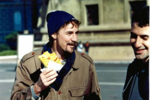 NEGRAMARO PIACE. E’ IL NOME DI UN VITIGNO, MA ANCHE QUELLO DI UN GRUPPO ROCK ED È STATO SCELTO PER IL FESTIVAL DEL SALENTO, RASSEGNA DI CULTURE MIGRANTI. WINENEWS NE HA PARLATO CON EDOARDO WINSPEARE, TRA PASSIONE PER CINEMA E VIGNE DI FAMIGLIA