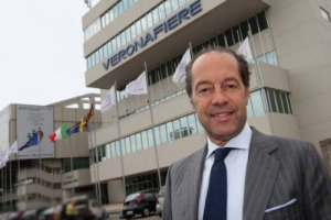 PER I CENTOCINQUANT' ANNI DELL&rsquo;UNIT&Agrave; D&rsquo;ITALIA, IN ACCORDO CON LA PRESIDENZA DELLA REPUBBLICA, NASCE UN&rsquo;INIZIATIVA VERONAFIERE-VINITALY: &ldquo;LA BOTTIGLIA DELL&rsquo;UNIT&Agrave; D&rsquo;ITALIA&rdquo;. TUTTE LE SPIEGAZIONI NELLA NOTA UFFICIALE ...