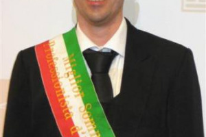 E’ FABIO MICCOLI IL “MIGLIOR SOMMELIER D’ITALIA”: IL VENTISETTENNE PROFESSIONISTA DELLO SCHLOSSHOTEL IM GRUNEWALD DI BERLINO, LAUREATO DA ASPI (ASSOCIAZIONE DELLA SOMMELLERIE PROFESSIONALE ITALIANA), E’ PRONTO PER LA SFIDA EUROPEA