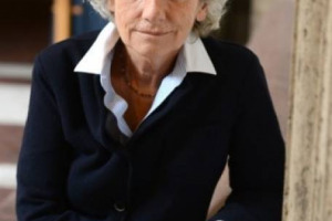 Nell&rsquo;agricoltore &ldquo;custode&rdquo; del patrimonio italiano &ldquo;la collaborazione pubblico-privato in Italia pu&ograve; trovare un punto di forza. Lavoriamoci&rdquo;. A WineNews Flavia Piccoli Nardelli, presidente Commissione Cultura. Il punto sul ddl per il vino Patrimonio