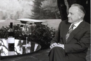 &ldquo;Vinitaly 1988. Nel ribollire dello spazio Gaja un piemontese amico mediatore mi sussurra che &egrave; in vendita una propriet&agrave; a vigneto nell&rsquo;area del Barolo&rdquo;. Angelo Gaja racconta a WineNews per #Vinitaly50Story l&rsquo;acquisto del vigneto da cui nasce Sperss