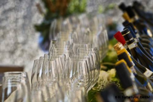 Puntare su valori &ldquo;veri&rdquo;, cercare linguaggi e strumenti nuovi, valorizzare la filiera enogastronomica in armonia con il territorio e la sua cultura: il Gavi riflette su come raccontarsi al mondo. Focus - Gli investimenti &ldquo;stranieri&rdquo; nel territorio