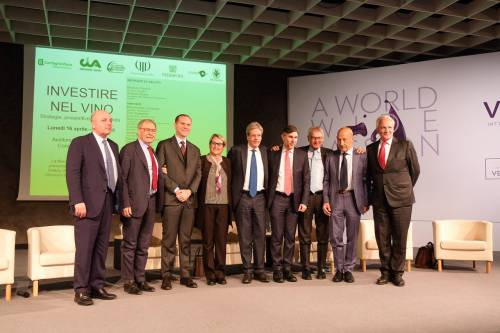 La filiera del vino ed i suoi vertici con il Presidente del Consiglio Paolo Gentiloni