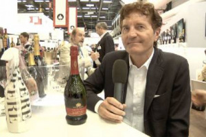Il Prosecco conquista la Francia: a Vinexpo, uno dei pi&ugrave; grandi distributori del mercato francese, Les Grands Chais de France (serve 90.000 ristoranti), ha scelto la griffe delle bollicine Villa Sandi per la distribuzione esclusiva Oltralpe