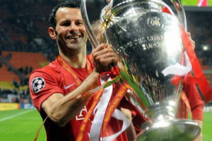 APEROL & MANCHESTER UNITED, DUE STORIE DI SUCCESSO, INSIEME FINO AL 2017. IL BRAND DEL GRUPPO CAMPARI NUOVO SPONSOR DEI “RED DEVILS”, CHE ACCOMPAGNERÀ ROONEY E COMPAGNI IN TUTTE LE PARTITE CHE SI DISPUTERANNO ALL’“OLD TRAFFORD”