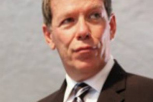 ARRIVA, EDITA DA RTI MEDIASET, IN LIBRERIA, “LE MIGLIORI RICETTE DI GUSTO”. L’AUTORE E’ GIOACCHINO BONSIGNORE, ANIMA E VOLTO DEL TG5 “GUSTO”