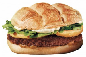 L’HAMBURGER DI MCDONALD’S DIVENTA DI CARNE CHIANINA AL 100%, ALMENO NEL PANINO “GRAN CHIANINA”, PER 3 SETTIMANE IN 470 FAST FOOD ITALIANI, GRAZIE AL CONSORZIO DI TUTELA DEL VITELLONE BIANCO DELL’APPENNINO CENTRALE IGP E ALLA COLDIRETTI