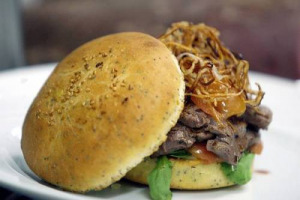 I FAST FOOD ABBANDONANO GLI SPOT IN TV E SCELGONO I SOCIAL NETWORK E I SITI PER BAMBINI PER PUBBLICIZZARE I PROPRI PIATTI. L’ALLARME ARRIVA DA UNO STUDIO DELL’UNIVERSITA’ DI YALE, PRESENTATO AL MEETING DELL’ “AMERICAN PUBLICH HEALTH ASSOCIATION”