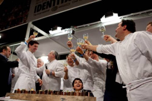 BECK, BOTTURA, CEDRONI, CRACCO, CRIPPA, OLDANI, ROMITO, SCABIN E TANTI ALTRI: ECCO LA “SQUADRA” DI “IDENTITÀ GOLOSE”, DAL 9 ALL’11 FEBBRAIO A MILANO. CON TANTE CURIOSITÀ NEL SEGNO DI “UNA GOLOSA INTELLIGENZA”, COME SPIEGA L’IDEATORE PAOLO MARCHI