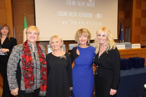 Premiate Italian Talent Award 2015: Lidia Bastianich, Sandra Cioffi, Stefania Giacomini e Antonella Clerici