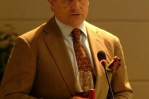 2007 ANNO DA RECORD PER L’EXPORT ITALIANO IN USA: 2,3 MILIONI DI ETTOLITRI PER 1,13 MILIARDI DI DOLLARI. JACOPO BIONDI SANTI, CHAIRMAN ITALIAN WINE & FOOD ISTITUTE: “E’ UN IMPORTANTE RISULTATO … PERCHÉ OTTENUTO NONOSTANTE L’EURO FORTE SUL DOLLARO”