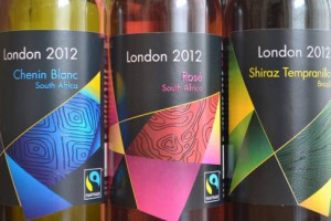 &ldquo;BIBENDUM&rdquo; ALZA IL VELO SULLA GAMMA DEI VINI UFFICIALI DELLE OLIMPIADI, I &ldquo;LONDON 2012&rdquo;, TUTTI DALL&rsquo;EMISFERO SUD: DAL SUDAFRICA IL BIANCO (CHENIN BLANC) ED IL ROS&Eacute; (PINOTAGE, SHIRAZ E MERLOT), DAL BRASILE IL ROSSO (SHIRAZ E TEMPRANILLO)