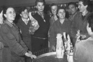 I 130 ANNI DELLA RUFFINO, LE CELEBRAZIONI IN TANTE CITTÀ ITALIANE PER IL COMPLEANNO DELLA FAMOSA GRIFFE TOSCANA … IL CHIANTI CHE HA IMBANDITO LE “GRANDI TAVOLE” AMERICANE E QUELLE DI FAMOSI PERSONAGGI (DA VERDI A ROSSINI, DA MASTROIANNI ALLA LOREN)