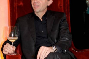 DALLA TUTELA ALLA PROMOZIONE DEL TERRITORIO: &Egrave; QUESTA LA NUOVA FRONTIERA PER I CONSORZI. GI&Agrave; REALT&Agrave;, NEL SOAVE, COME DICE, A WINENEWS, ALDO LORENZONI, DIRETTORE DEL CONSORZIO DEL SOAVE E DEL RECIOTO SUPERIORE