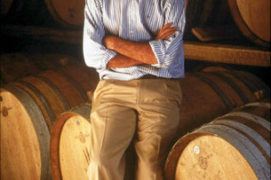 Lucio Tasca d&rsquo;Almerita, uno dei grandi signori del vino italiano e tra gli artefici del rinascimento dell&rsquo;enologia siciliana &egrave; il nuovo presidente dell'associazione dei Grandi Cru d&rsquo;Italia, che riunisce le 101 cantine pi&ugrave; prestigiose d&rsquo;Italia