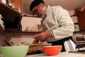 Paolo Poli, Andy Luotto, Loris Mambelli: tre nomi per il “Marietta ad Honorem”. Il premio, che va a chi contribuisce alla diffusione della conoscenza della cultura del cibo, sarà consegnato alla “Festa Artusiana” (21-29 giugno) a Forlimpopoli