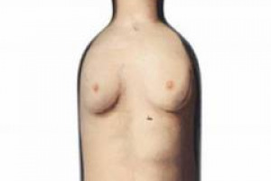 Se l&rsquo;incontro tra il vino & l&rsquo;arte fa il botto in asta: 725.000 dollari battuti da Christie&rsquo;s, ieri a New York nella &ldquo;Impressionist & Modern Art Evening Sale&rdquo;, per &ldquo;Femme-Bouteille&rdquo;, un nudo di donna su bottiglia, opera del surrealista Ren&eacute; Magritte