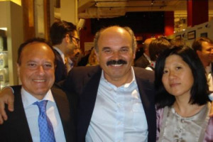 VINITALY WORLD TOUR, IN USA (25-28 OTTOBRE), CON LE GRANDI “CANTINE CHE HANNO FATTO L’ITALIA”. A EATALY NEW YORK VINITALY E CIVILTÀ DEL BERE CON L’ECCELLENZA DELLE CANTINE ITALIANE GUIDATE DAI “PIONIERI” DELL’EXPORT ENOICO MADE IN ITALY ...