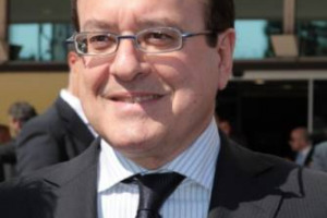 &ldquo;CONTINUARE CON OPERAWINE? NOI LO VOGLIAMO&rdquo;: COS&Igrave; A WINENEWS THOMAS MATTHEWS, ALLA GUIDA DI &ldquo;WINE SPECTATOR&rdquo;. MANTOVANI, DG VERONAFIERE: &ldquo;ORMAI &Egrave; APPUNTAMENTO FISSO DI VINITALY. INTANTO, NUOVA PARTNERSHIP E-COMMERCE CON IL &ldquo;SOLE 24 ORE&rdquo;&rdquo;