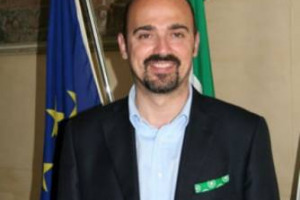 E’ SEMPRE TEMPO DELLE MELE … IN VENETO IL PROGETTO COMUNITARIO “FRUTTA NELLE SCUOLE”, CON LA BENEDIZIONE DEL MINISTRO GALAN. MANZATO: “LA CULTURA ALIMENTARE E DEL TERRITORIO DOVREBBE DIVENTARE MATERIA SCOLASTICA”