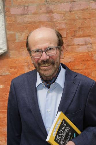 Marcello Coronini e il suo libro “La Cucina del Senza”