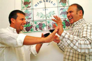 VINITALY 2005 - UN GIOCO PER INDIVIDUARE UN GUSTO: LA CONTADI CASTALDI PROPONE UN TEST SULLA MORBIDEZZA DEL GUSTO RIFERITO ALL’ESPRESSIONE SENSORIALE DELLE BOLLICINE FRANCIACORTA