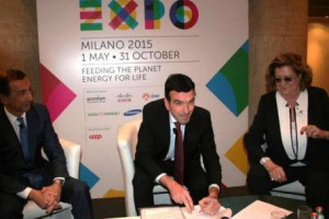 Expo 2015, “abbiamo venduto tre milioni di biglietti, 500.000 solo in Cina. Ci sono difficoltà, ma siamo in tempo per i lavori”. Così il Ministro delle Politiche Agricole Martina. Maroni, presidente Lombardia: “più impegno sul falso made in Italy”