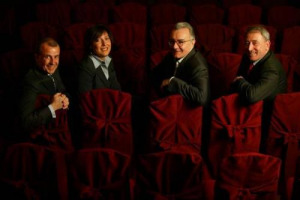 NOZZE D’ARGENTO TRA “LE ROI” DELLA CUCINA FRANCESE E MONTECARLO: DUCASSE CELEBRA I 25 ANNI DEL “LOUIS XV”, PRIMO RISTORANTE DEL PRINCIPATO A OTTENERE LE TRE STELLE MICHELIN COME PROMESSO DAL PLURI-STELLATO CHEF AL PRINCIPE RANIERI III DI MONACO ...