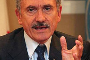 DALL’AGRO-ALIMENTARE ALL’EXPO 2015, ECCO IL D’ALEMA PENSIERO PER VINCERE CON I NOSTRI PRODOTTI DI ECCELLENZA NEL MONDO: “NICCHIA OLTRE LA NICCHIA, QUALITÀ CON MASSA CRITICA, INNOVAZIONE DI PRODOTTO”