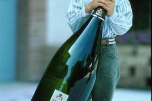 FESTE & BRINDISI: “THE ECONOMIST”: IL PROSECCO È LA VERA ALTERNATIVA ALLO CHAMPAGNE. COLDIRETTI: +22%, E LO SPUMANTE SFIDA LO CHAMPAGNE ALL’ESTERO … E A ROTTERDAM PER LA NOTTE DI CAPODANNO 25.000 PERSONE FESTEGGERANNO IN PIAZZA CON IL PROSECCO BISOL