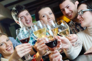 Millennials, &egrave; arrivato il momento di parlarne sul serio. Dal seminario &ldquo;Millennial wine drinkers: myths and realities&rdquo; di Wine Intelligence miti da sfatare e realt&agrave; da rivelare per capire davvero chi sono i consumatori del futuro (anche del vino)