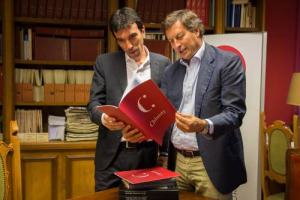 Il vino Chianti, &ldquo;figlio&rdquo; della denominazione pi&ugrave; grande di Toscana, dal 2018 potr&agrave; essere imbottigliato solo dentro ai confini della Regione. Il presidente del Consorzio Giovanni Busi: &ldquo;cambiamento storico per tracciabilit&agrave; e tutela del consumatore&rdquo;