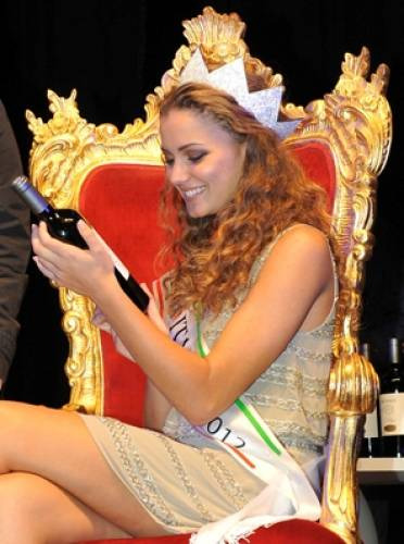 Una miss innamorata di Bacco