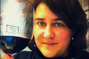 “FINALLY! IT’S OFFICIAL ... I WILL BE TASTING ITALIAN WINES FOR THE THE WINE ADVOCATE!”. COSÌ MONICA LARNER, SUL SUO PROFILO TWITTER (CONFERMANDO I RUMORS DI WINENEWS), ANNUNCIA UFFICIALMENTE IL SUO PASSAGGIO ALLA RIVISTA TOP DEL MONDO DEL VINO