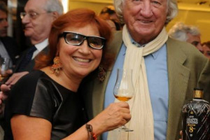 “Premio Nonino 2015” a Ariane Mnouchkine, icona del teatro fondatrice del “Théâtre du Soleil”. Di scena il 31 gennaio alle Distillerie Nonino il Premio compie i suoi primi 40 anni e incorona anche Yves Bonnefoy, Martha C. Nussbaum e Roberto De Simone