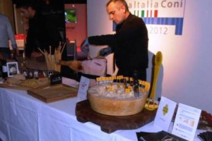 “LONDON 2012”: NUOVE MEDAGLIE PER GLI AZZURRI E NUOVE “PERFOMANCE” ENOGASTRONOMICHE DEI PRODOTTI DOP E IGP MADE IN ITALY A CASA ITALIA CONI PER FESTEGGIARLE. CONTINUA LA SINERGIA TRA MONDO DELLO SPORT E DEL WINE & FOOD ALLE “OLIMPIADI”