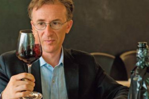 Il brindisi di fine anno deve essere memorabile, e allora ecco i consigli di due palati di prim&rsquo;ordine, due &ldquo;campioni del mondo&rdquo; della sommellerie, Paolo Basso e Luca Martini: un viaggio nel calice tra Italia e Francia