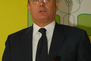 CONTROLLI (BEDONI, COLDIRETTI) E QUALITA’ (REALACCI, SYMBOLA) SALVAGUARDANO IL MONDO DEL VINO DAL RISCHIO DI RICADUTE IN SPIRALI TRAGICHE COME QUELLE DEL 1986. COMMENTI DEI PRODUTTORI (CAPRAI, MASCIARELLI, RALLO) E MESSAGGIO DEL PRESIDENTE CIAMPI