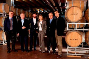 VINITALY 2011 - ITALIANI E VINO, TROPPI BOCCIATI E RIMANDATI. C&rsquo;E&rsquo; CHI CONFONDE IL BLANC DE BLANC CON UN TITOLO NOBILIARE E IL MONDO DELL&rsquo;ENOLOGIA SEMBRA RESTARE SCONOSCIUTO AI PI&Ugrave;. LO DICE UNA RICERCA DI PASQUA VIGNETI E CANTINE