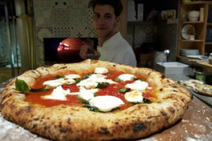Campania al top (23 locali tra i primi 100), poi Lombardia (13) e Trentino Alto Adige (10): la curiosa geografia dell'eccellenza della pizza nella classifica “50 Top Pizza”, che si svelerà il 20 luglio a Napoli, dopo un tappa cosmopolita a New York
