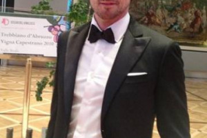 SASSICAIA, CHARDONNAY D&rsquo;ALMERITA, FIVE ROSES DE CASTRIS, FRANCIACORTA BELLAVISTA, TREBBIANO D&rsquo;ABRUZZO VALLE REALE. ECCO GLI &ldquo;OSCAR&rdquo; 2013 BY AIS-BIBENDA. OSCAR ANCHE PER FEUDI SAN GREGORIO, COTARELLA (ENOLOGO), VESPA (GIORNALISTA), NEGRI (SCRITTORE)