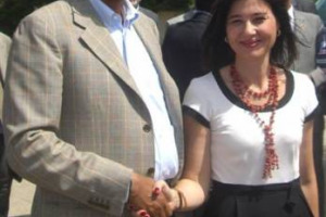 ISAIAS AFWERKI, PRESIDENTE DELLA REPUBBLICA ERITREA, IN VISITA A VILLA MATILDE, LA REALTA’ VITIVINICOLA CAMPANA. NON SOLO UN MODELLO AGRICOLO DA ESPORTARE, MA ANCHE UN SIMBOLO DELL’“ALTRA CAMPANIA”, PRODUTTIVA, SOLIDALE E PULITA